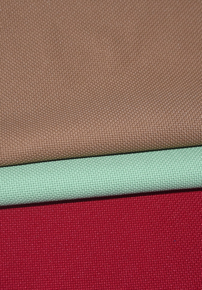 Tissu de rideau Oxford en polyester ignifuge inhérent de hautes techniques tissé